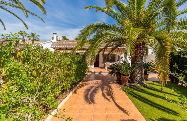 Las Flores Villa Moraira by Nora Nice