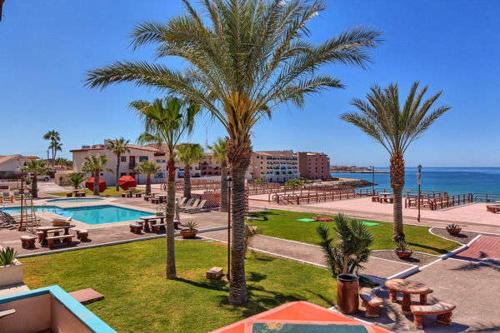 Las Gaviotas 2BR 2BA Ocean View 1st FL- 413