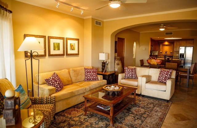 LM F4205-2-Zimmer-Wohnung mit Meerblick, nur wenige Schritte vom schönen Meer entfernt.