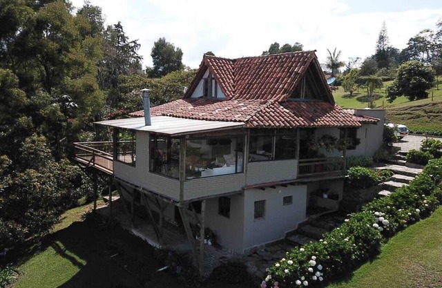 LAS NUBES: Donde la energía fluye, el alma se cura