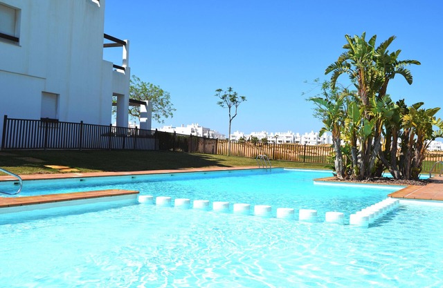 1. Stock, gratis WiFi, Sat-TV, Pool, Balkon