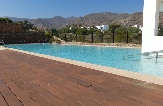 Las Torres de Macenas - Stunning townhouse with private garden & community pool