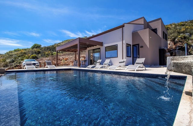 WWW.BAGLIORIDISICILIA.COM - LAST MINUTE MAY/JUNE -DISCOVER OUR VILLAS WITH POOL