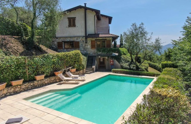 Exclusive Villa/8 Pax/POOL with breathtaking view