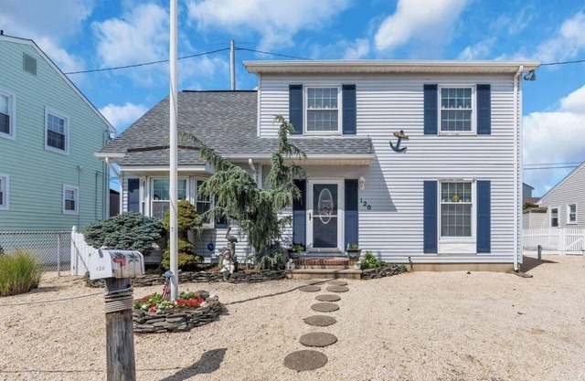 Lavallette -Silver Beach- Summer rental - Beautiful colonial beach house