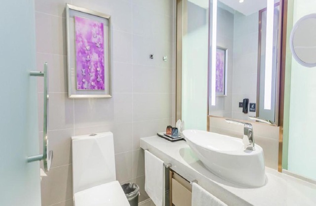 Lavande Hotel Jinzhou Jiefang Road Kaixuan Building