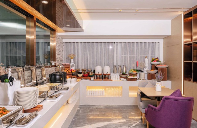 Lavande Hotel Kunming Wujiaba CBD