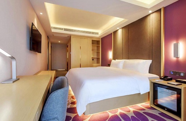 Lavande Hotels·Chongqing Longtoushi North Railway Station