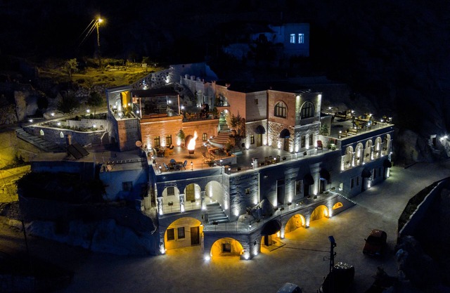 Lavender Cave Hotel