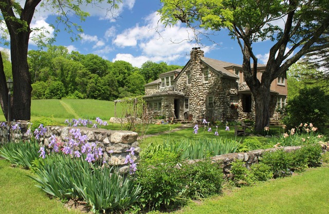 Lavender Hill Estate / Hudson Valley