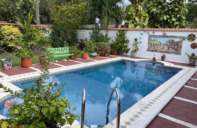 Lavish Gardens, Private Pool, Private Master Suite