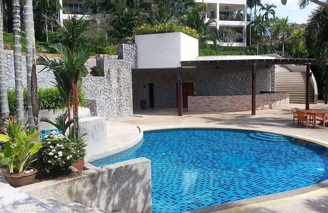 Layan Beach Atemberaubende Penthouse-Wohnung
