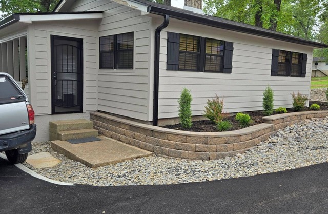 Lazy Daze Lodge at Fish & Fiddle Family Resort & Extended Stay