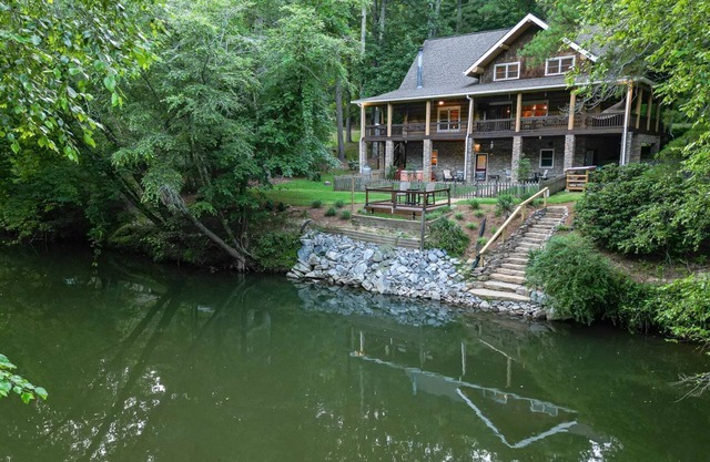 Lazy River | Ellijay, GA