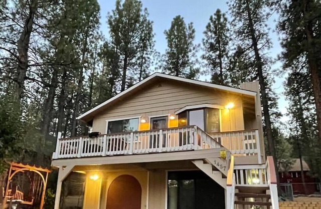 LBL · 1250sqft/WIFI/SmartTV/firepit/King&3Queens