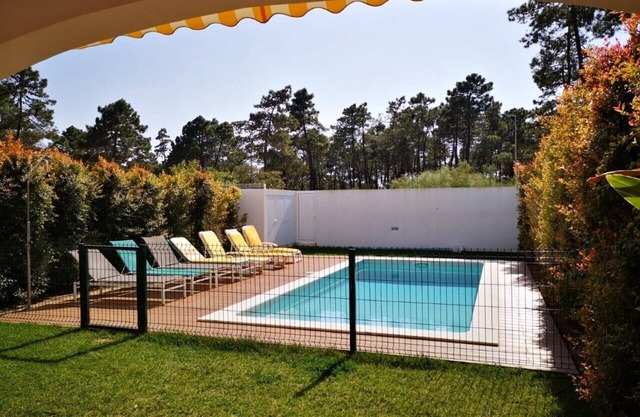 Lc. 11 368. Schönes 4-Bett-3-Badehaus mit Pool, 300 Meter vom Strand entfernt