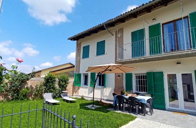 Le Aromatiche, appartamento in cascina con giardino
