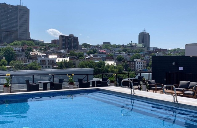 Le Bonaparte (rooftop pool and gym!)