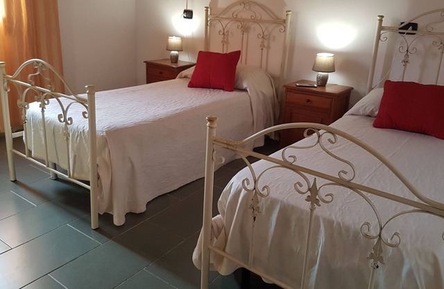 LE CASTELLA RESIDENCE APP. 1