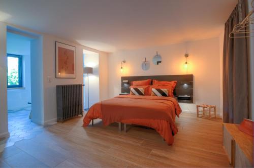 Le Cinq-Chambre à Crupet avec entrée indépendante