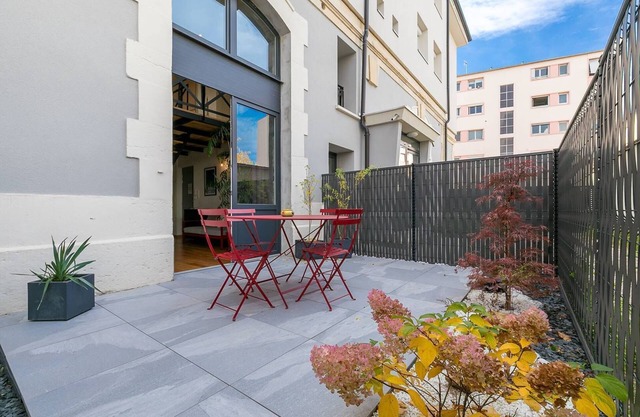 Le Corbeau et le Homard - belle terrasse privative -SR Loc