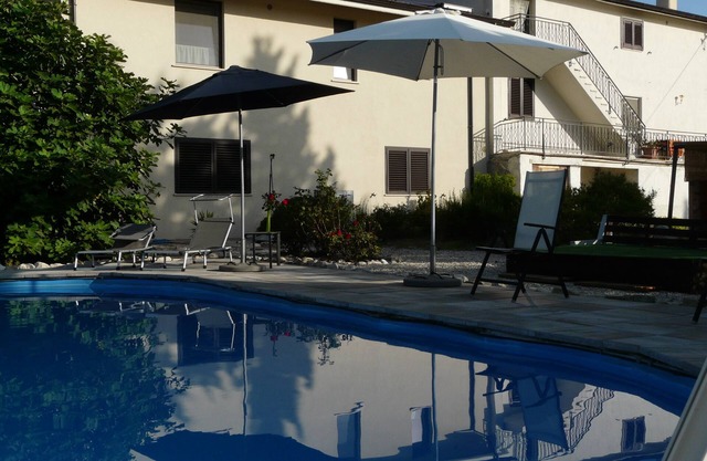 Le Farfalle Abruzzen - Ferienwohnung 1 mit Pool in der Nähe von Casoli