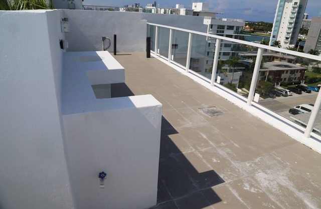 Le Jardin Miami