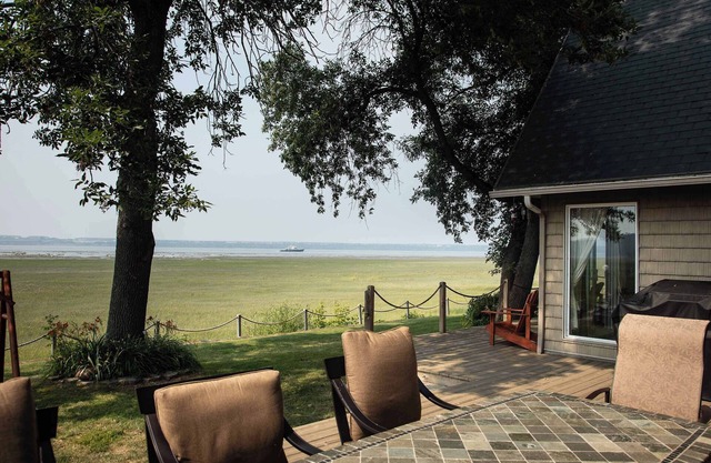 Le Laurentien | Riverside | Spa