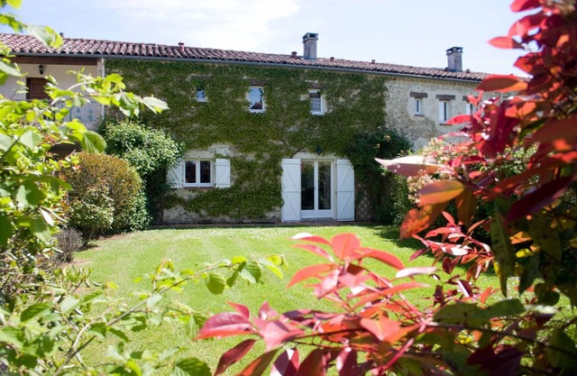 Gîte "Le Mauzac" mit beheiztem Pool, großer Park (Condom-GERS)