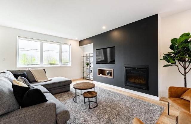 Le Memph Hirondelle spacious comfortable condo cottage eco responsible 3 bedrooms - hot tub & pool Memphrémagog Lake