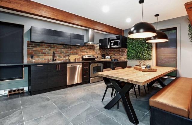 LE NEW-YORKAIS- 10 chemin Alpin, Stoneham, 235255