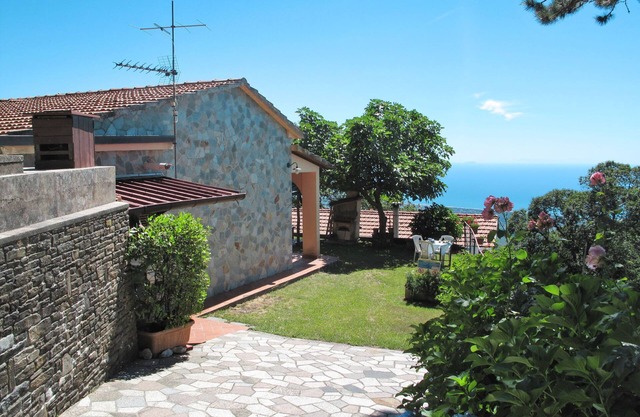 Le Ortensie by Interhome