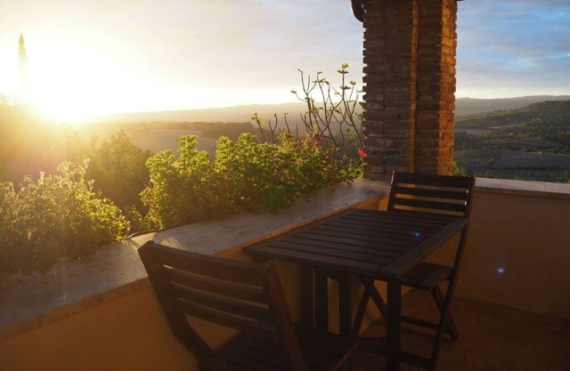 Le Querciolaie Monte Cavallo upper apartment