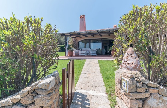 Le Rocce (PAU219) by Interhome