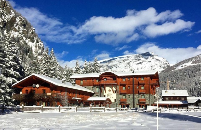 Le Rocher Hotel