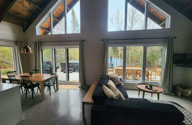 Le Stuga -lac -spa &sauna Hammam