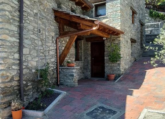 Le temps Retrouvé - casa tipica con giardino