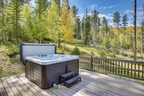 Lead Lodge Near Mickelson Trail and Terry Peak