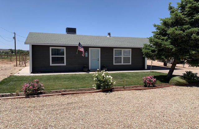 Leaning Pine Cottage - in der Nähe des Grand Canyon N. Rand!