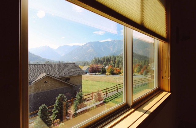 Leavenworth Chalet - 5 min to downtown ~ Amazing views of the Cascades!