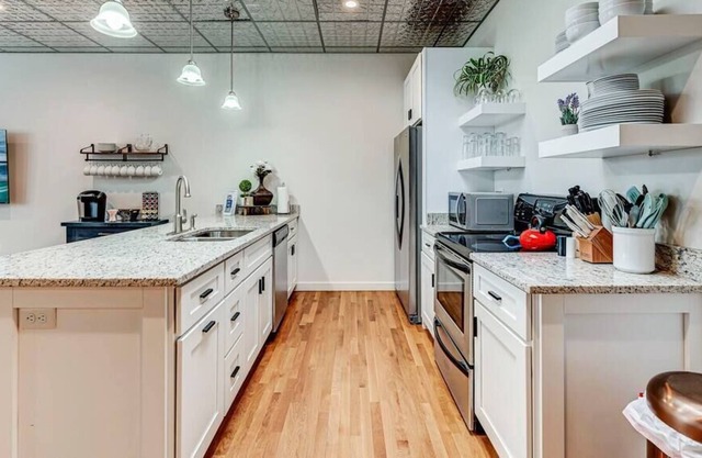 Lebanon Loft on the Downtown Square
