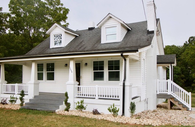 Leesville Cottage