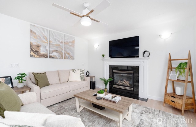 Leger- 6-bedroom house - Sleeps 12 - Garage Parking