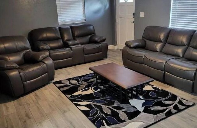 Legoland 3 Bedroom Pet Friendly Pool Home
