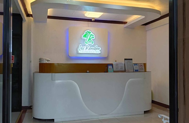 Lei Kendee Traveler's Inn