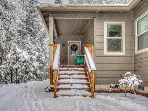 Leilani Cottage -Meredith Lodging