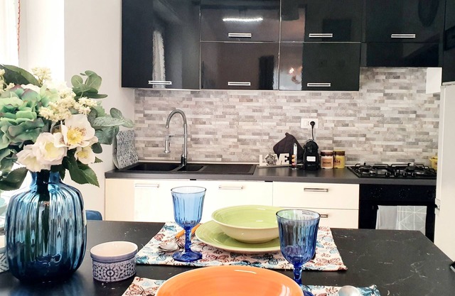Lemon Sunshine Apartment
