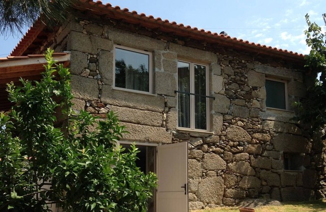 Terrus Weine, Douro Valley Lemon Tree Cottage 67400 / AL