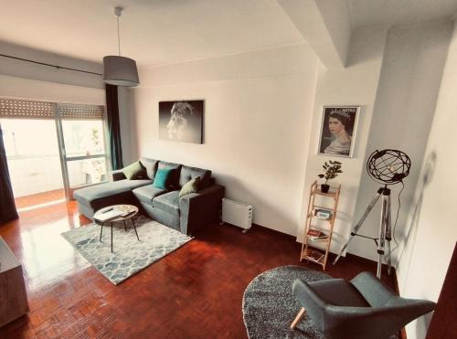 Lemon Tree House 2nd Floor - NO LIFT - Stairway 2 Andar sem elevador