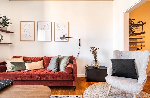 Lemongrass Duplex Apartment, WiFi, Lisbon !New!